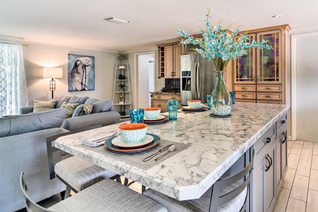 Waterfront Bradenton Home Heated Pool And Fire Pit Extérieur photo