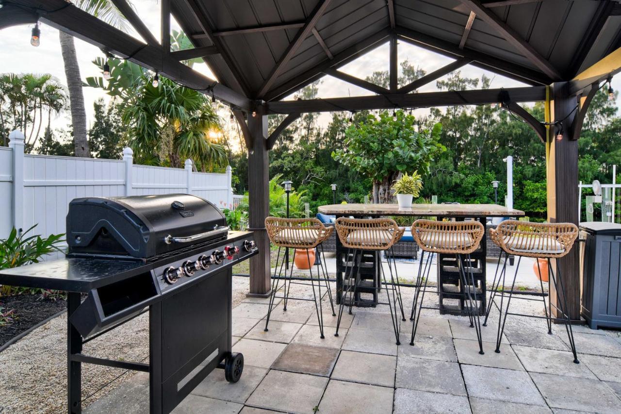 Waterfront Bradenton Home Heated Pool And Fire Pit Extérieur photo
