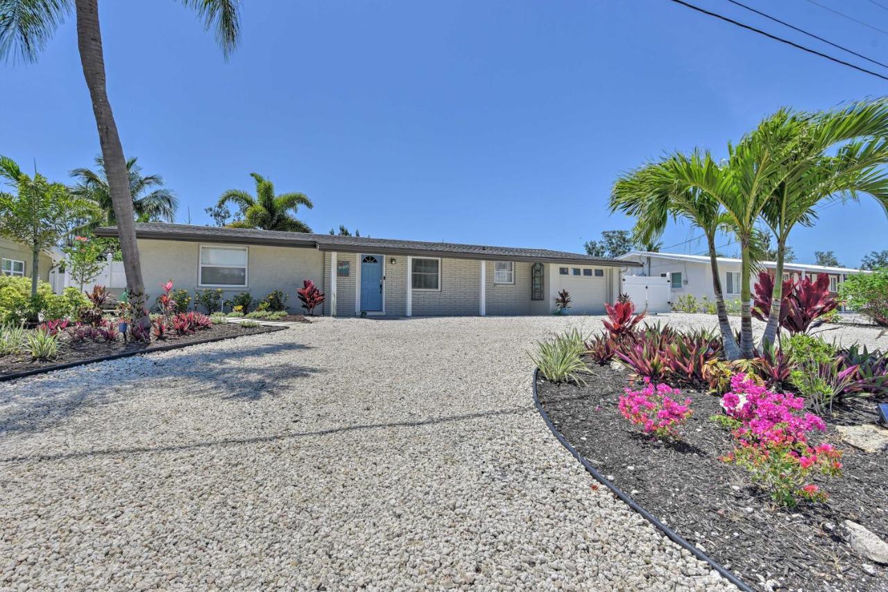 Waterfront Bradenton Home Heated Pool And Fire Pit Extérieur photo